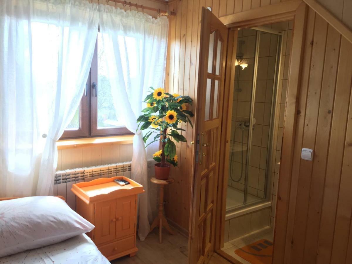 Pokoje U Eli Apartment Brzegi  Exterior photo